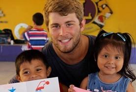 Care Volunteer in Belize for High School: Care & Community