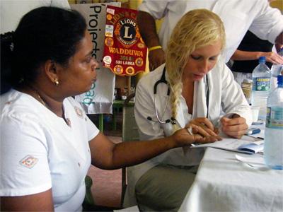 Sri Lanka medicine project Female volunteer working in a medical project in Sri Lanka, Asia