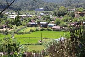 Medicine & Healthcare A scenic view over Andasibe village, Madagascar, where the Projects Abroad volunteer Public Health project is based.